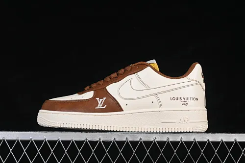 All categories Nk Air Force 1 Air Force series Nk Air Force 1 Low Air Force low top Nike Air Force 1'07 Low joint milk white coffee brown Air Force 1 low top casual sneakers IH1817-800